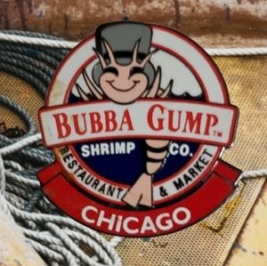 Bubba Gump Shrimp Co. 1998 Pinback Brooch Chicago Collectable